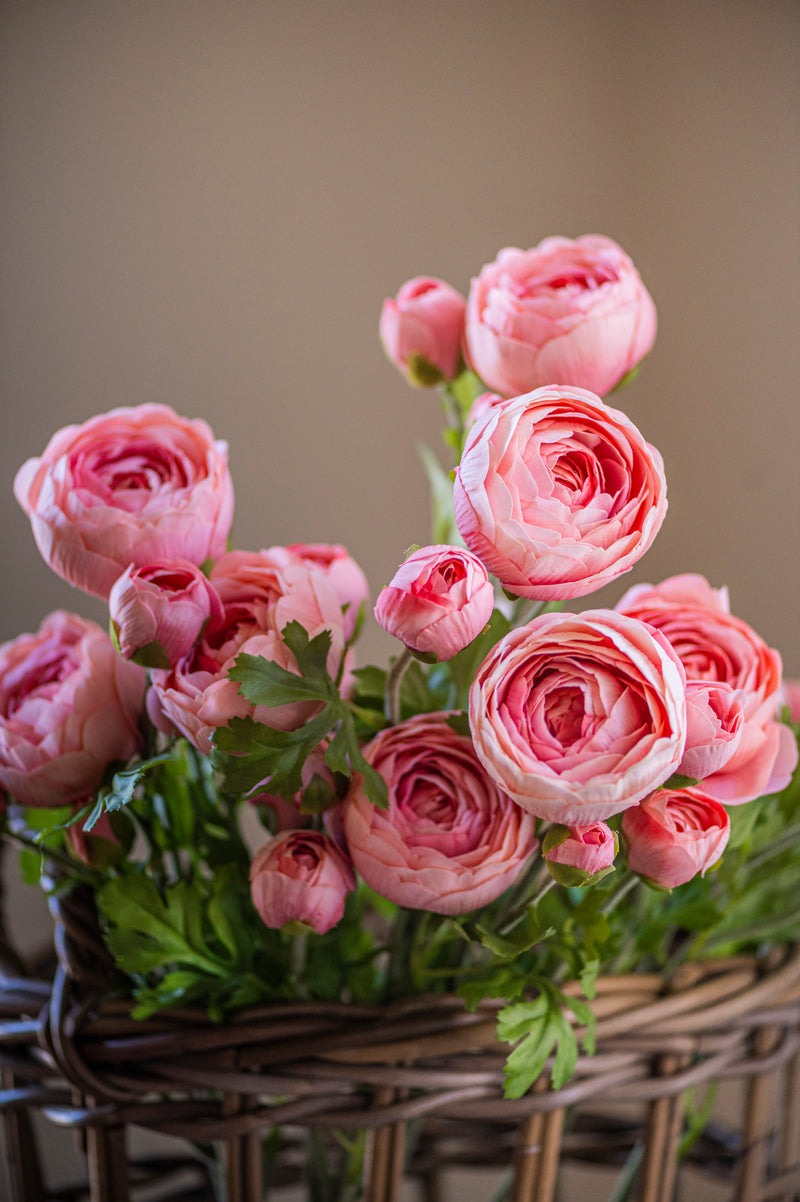 23" Light Pink Real Touch 3 Head Ranunculus Stem
