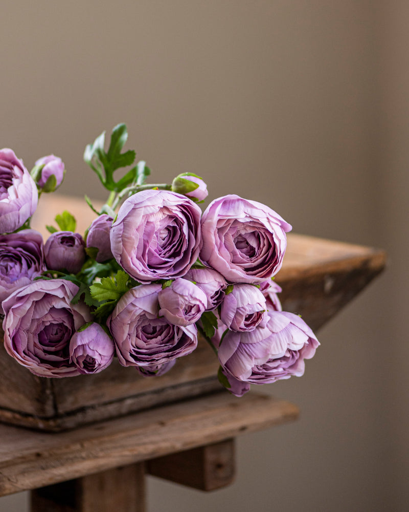 21"  Light Purple Real Touch 3 Head Ranunculus Stem