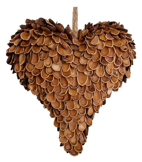 Nut shell heart  15cm