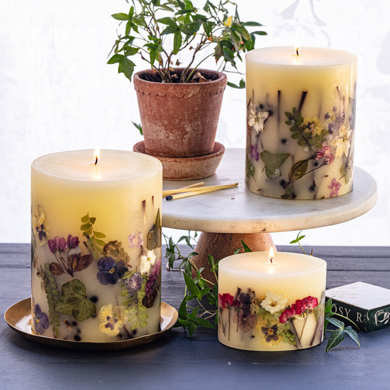 Medium (6.5"H x 5"D) Round Botanical Candle - Black Currant & Bay