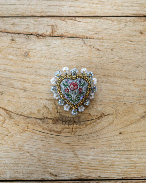 Heritage Heart Brooch Pin