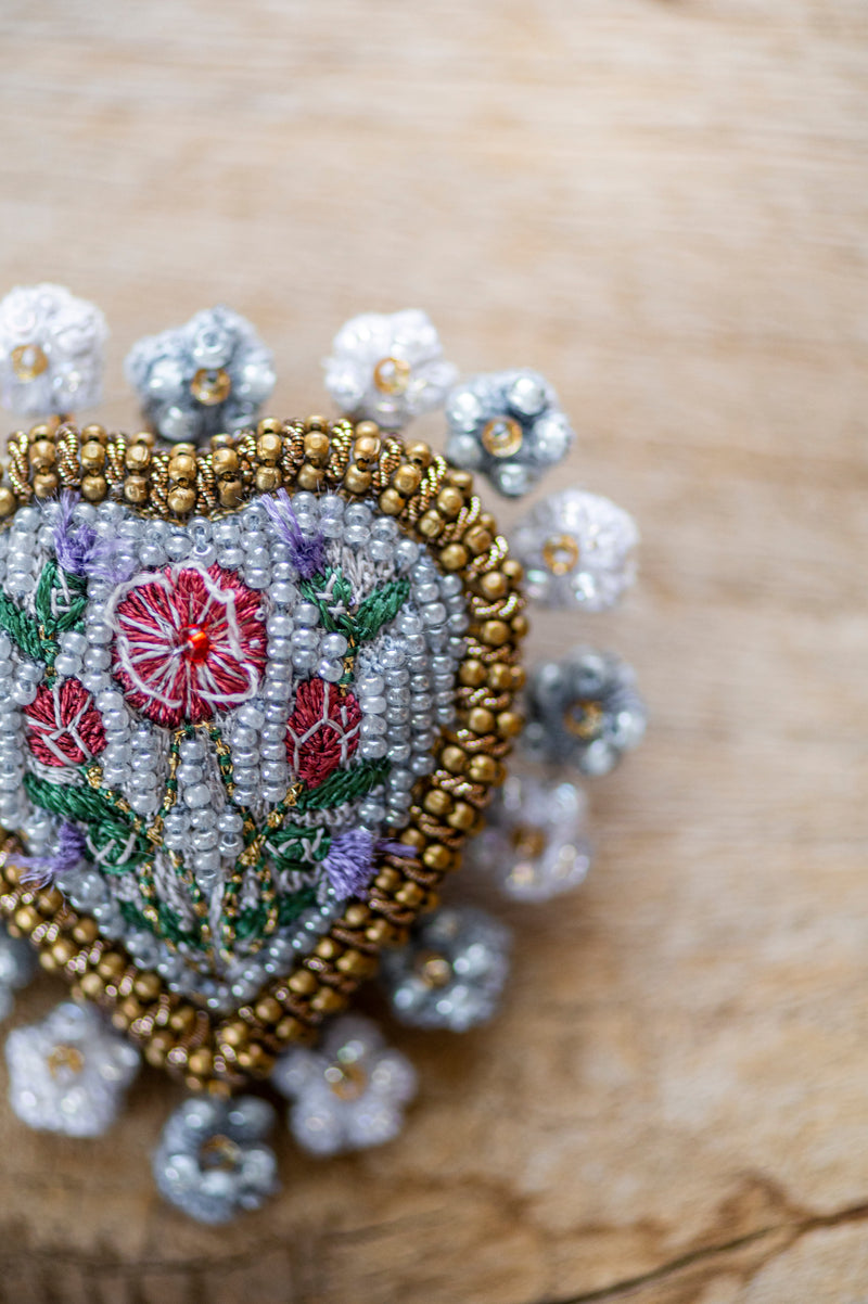 Heritage Heart Brooch Pin