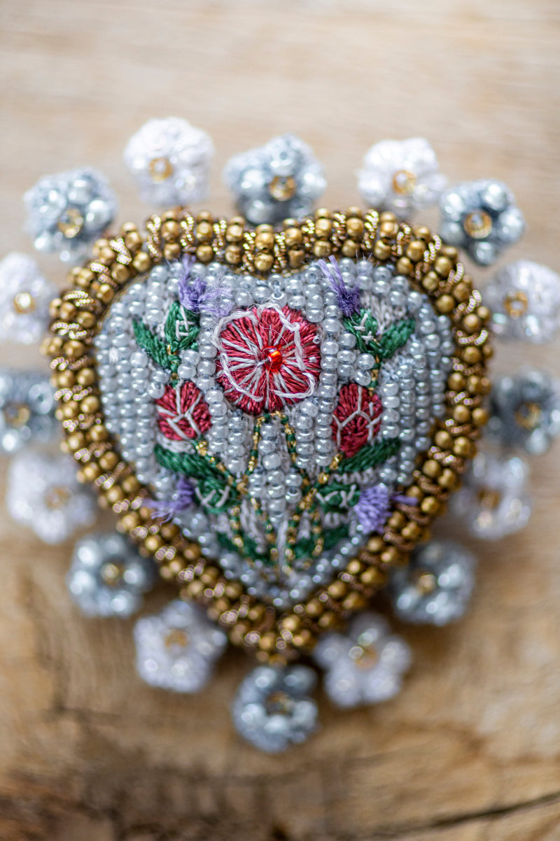 Heritage Heart Brooch Pin