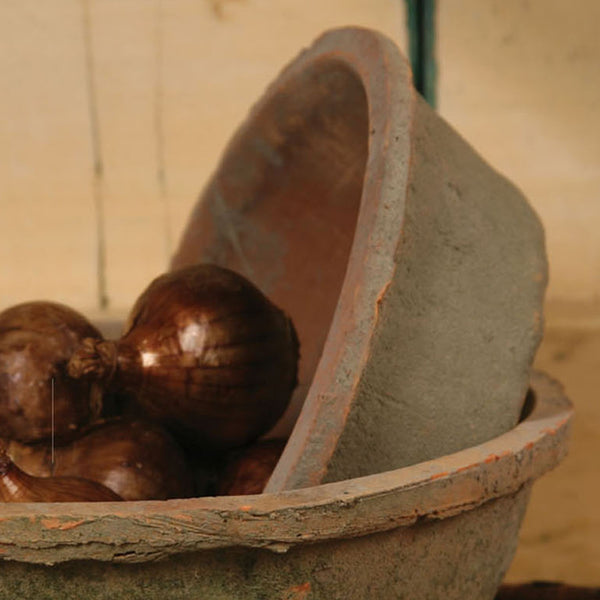 Rustic Terra Bulb Pot - Sm - Antique Red