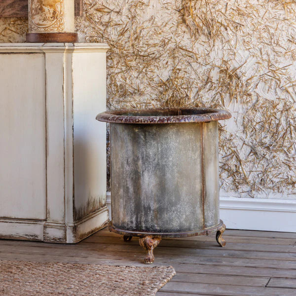 TANKARD METAL PLANTER