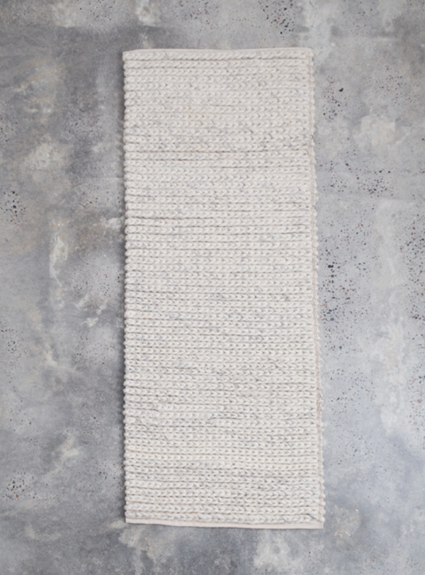 WOOL KNITTED RUG